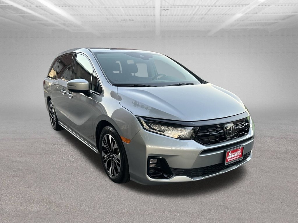 Used 2025 Honda Odyssey Elite image 7