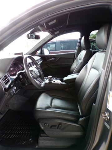 Used 2018 Audi Q7 3.0T Prestige w/ Prestige Package AWD/4WD image 11