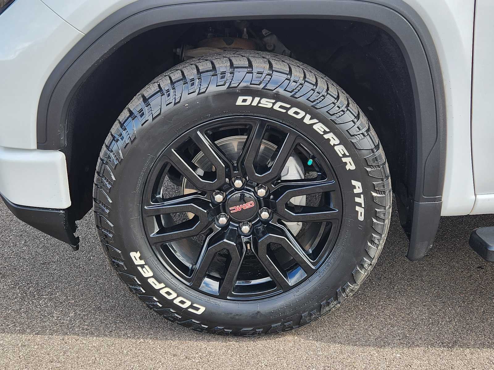 Used 2024 GMC Sierra 1500 Elevation AWD/4WD image 16