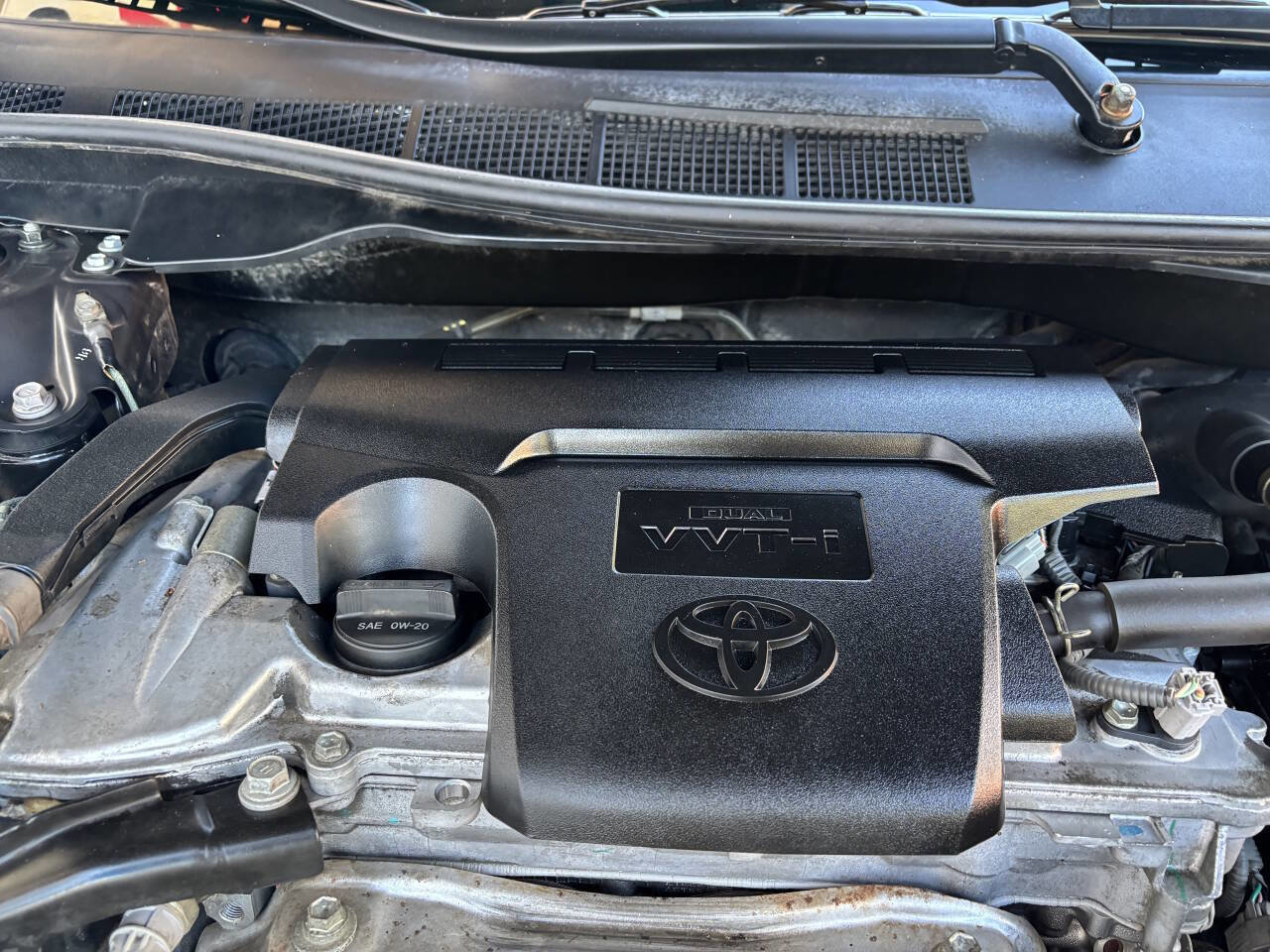 Used 2013 Toyota Camry LE image 16