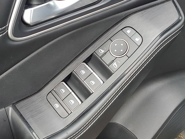 Used 2021 Nissan Rogue Platinum AWD/4WD image 16