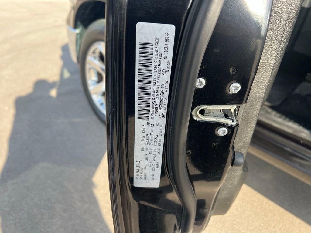 Used 2017 RAM 1500 Laramie w/ Convenience Group image 17