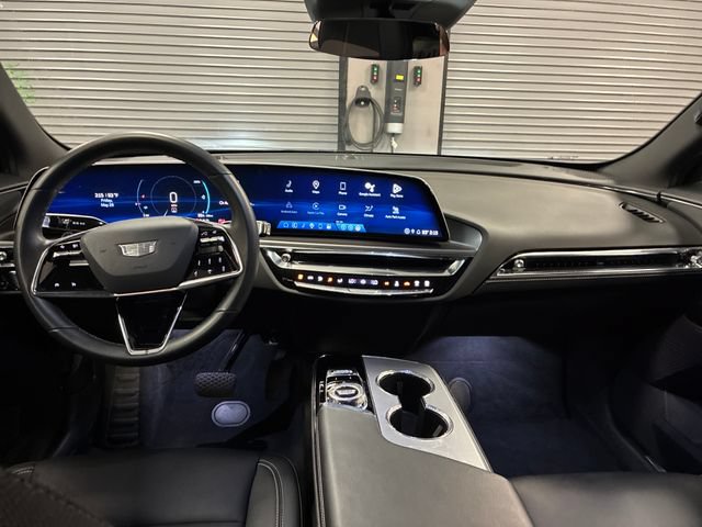Certified 2024 Cadillac Lyriq Tech w/ Driver Assist Package AWD/4WD image 12