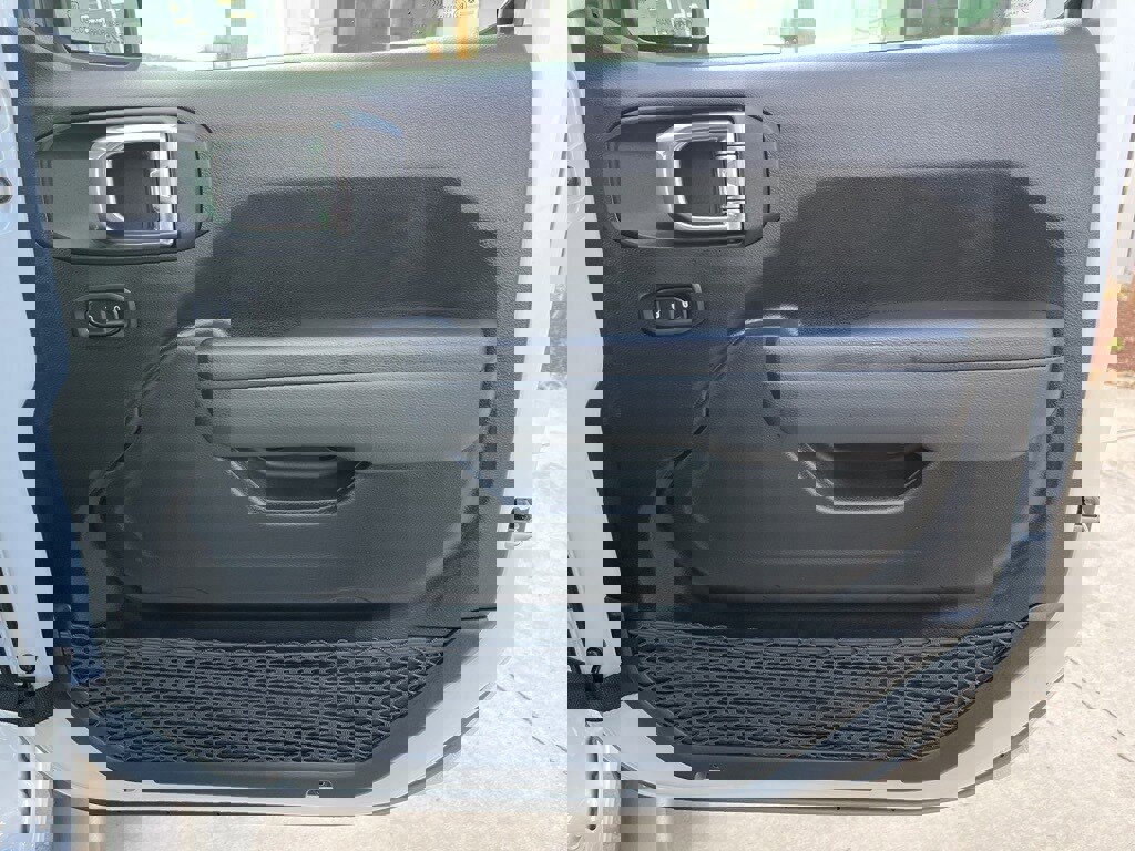 New 2026 Jeep Wrangler Unlimited Sport image 27