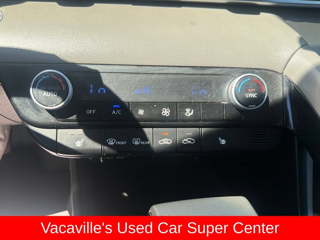 Used 2023 Hyundai Elantra Blue FWD image 19