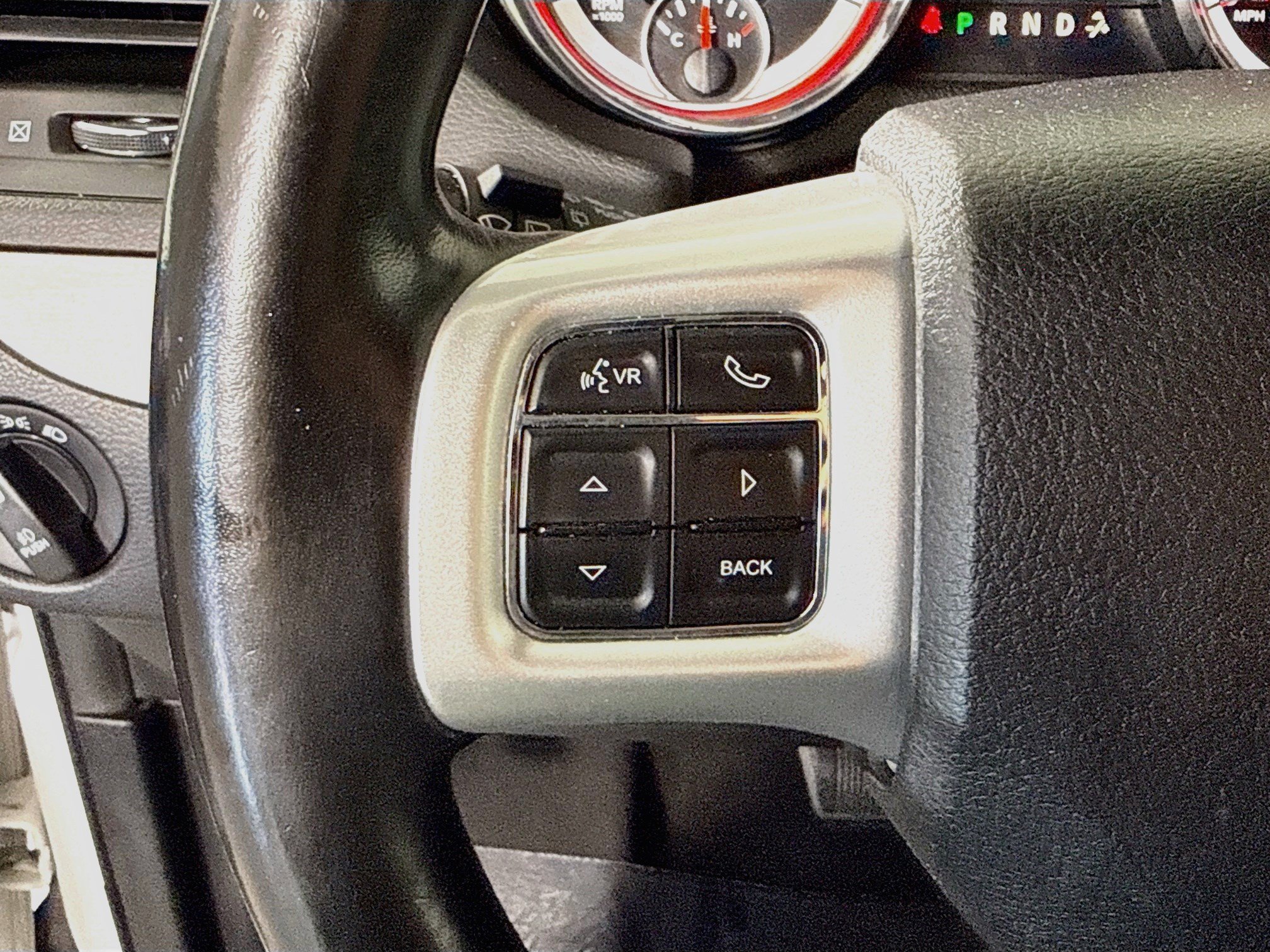 Used 2019 Dodge Grand Caravan GT FWD image 14