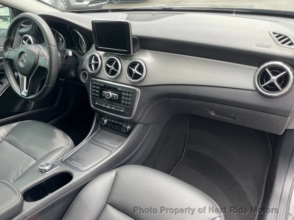 Used 2015 Mercedes-Benz GLA 250 image 17