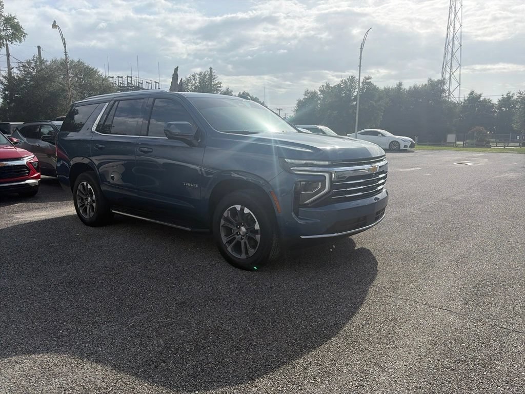 Used 2025 Chevrolet Tahoe LT RWD image 7