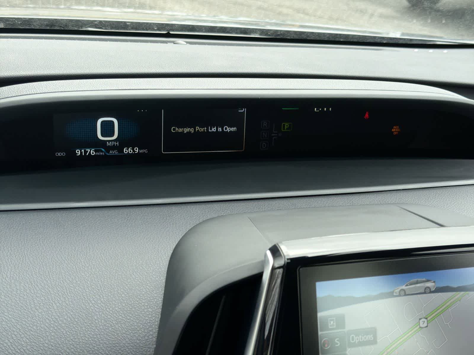 Used 2022 Toyota Prius Prime XLE FWD image 34