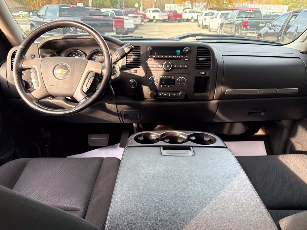Used 2014 Chevrolet Silverado 2500 LT w/ Custom Sport Truck Package AWD/4WD image 32