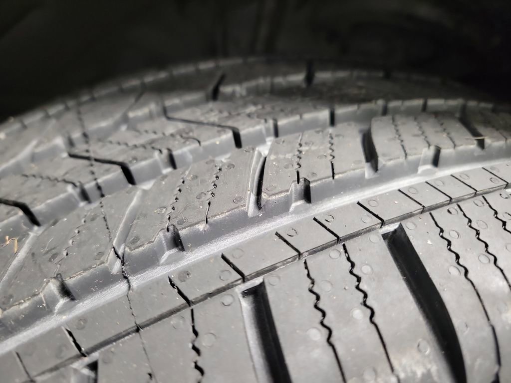 Used 2023 Toyota Highlander Platinum image 11