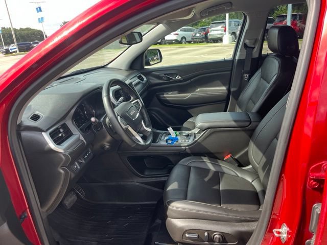 Used 2023 GMC Acadia SLT w/ Elevation Edition FWD image 17