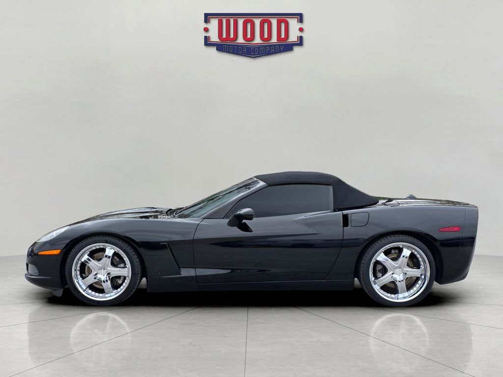 Used 2005 Chevrolet Corvette Convertible w/ Preferred Equipment Group image 4
