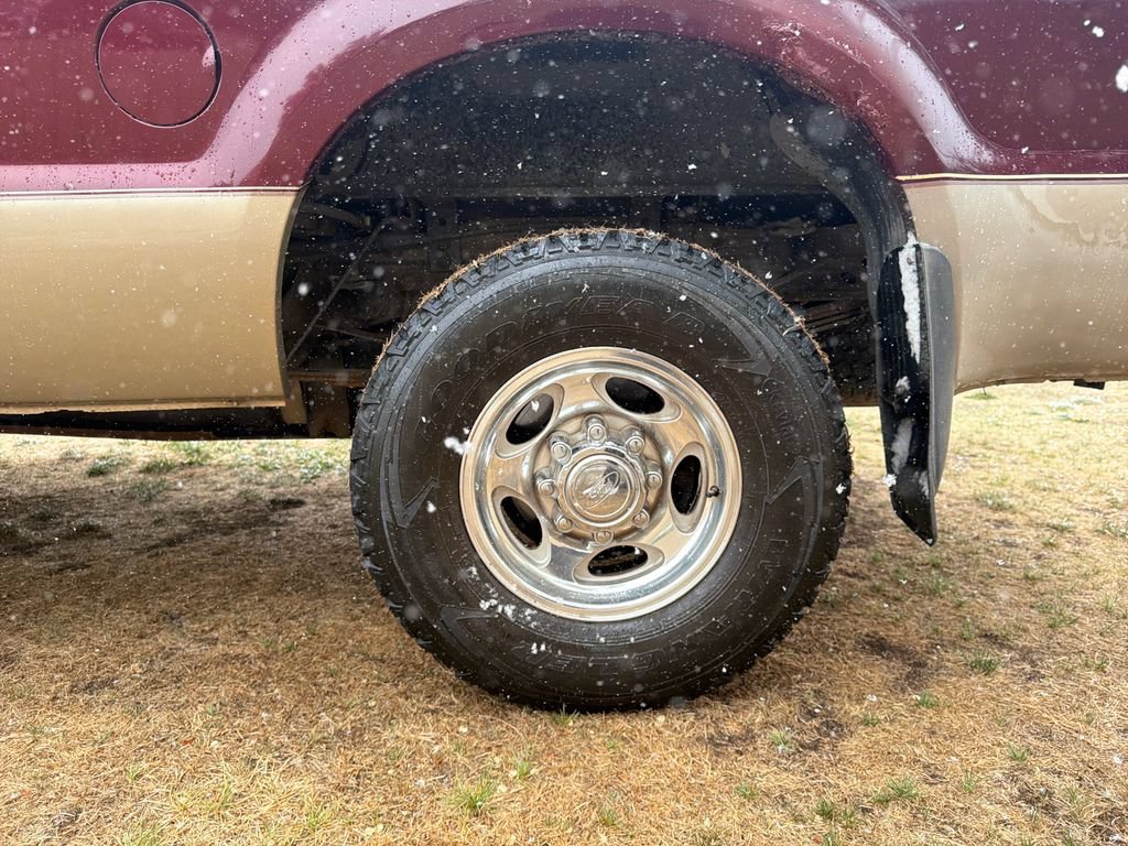 Used 2004 Ford F250 Lariat AWD/4WD image 34