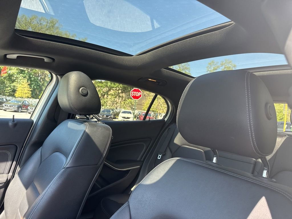 Used 2016 Mercedes-Benz GLA 250 image 11