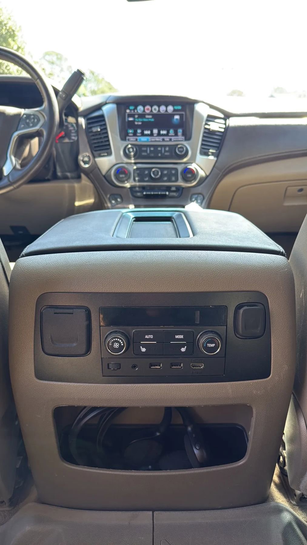 Used 2019 Chevrolet Tahoe LT w/ LT Signature Package AWD/4WD image 36