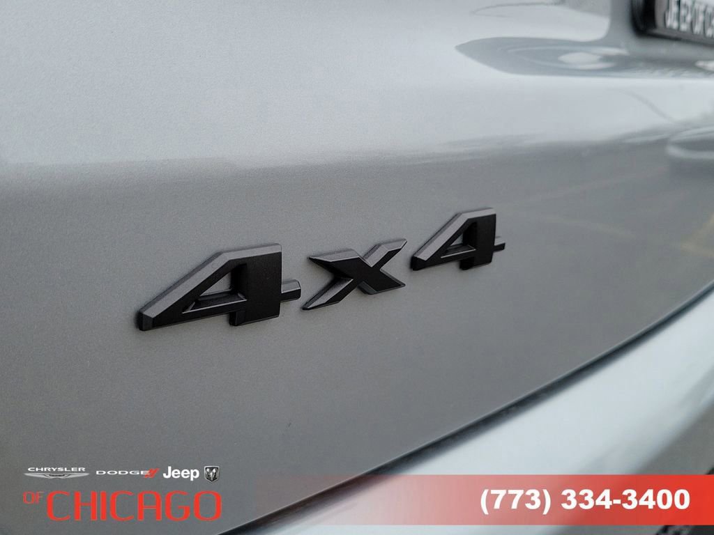 New 2026 Jeep Compass Latitude image 7