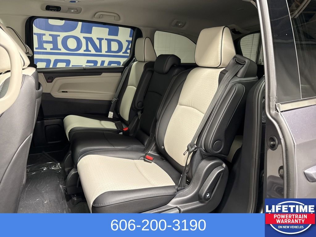 New 2026 Honda Odyssey Elite image 16