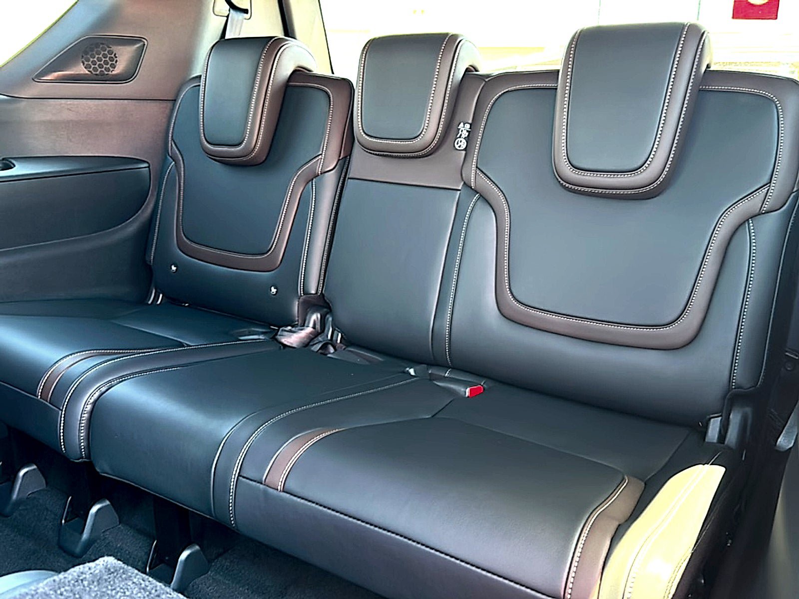 New 2026 Nissan Armada SL w/ Captain's Chari Seat Package AWD/4WD image 17