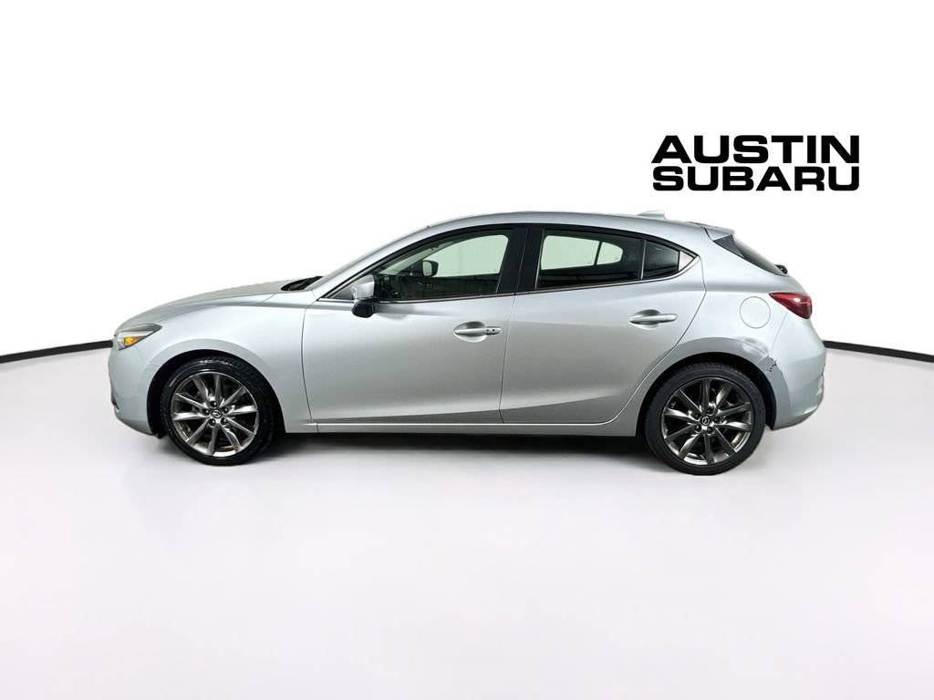 Used 2018 MAZDA MAZDA3 Grand Touring FWD image 4