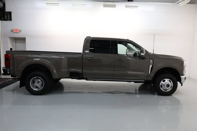 Used 2026 Ford F350 Lariat w/ FX4 Off-Road Package AWD/4WD image 60