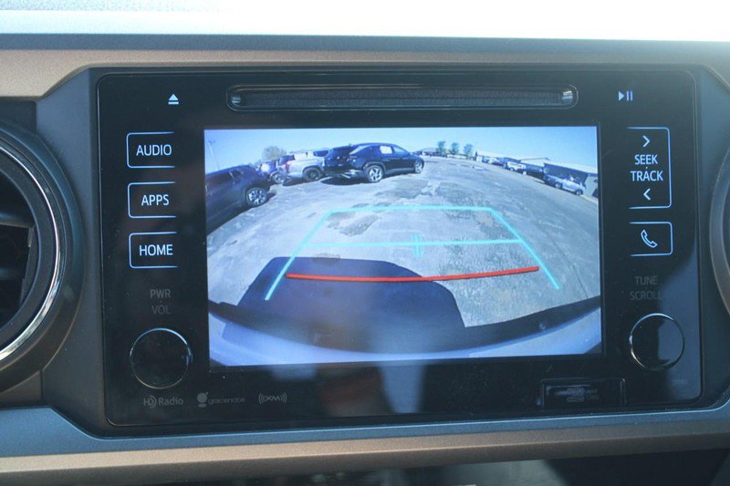 Used 2017 Toyota Tacoma TRD Sport w/ Tow Package image 21