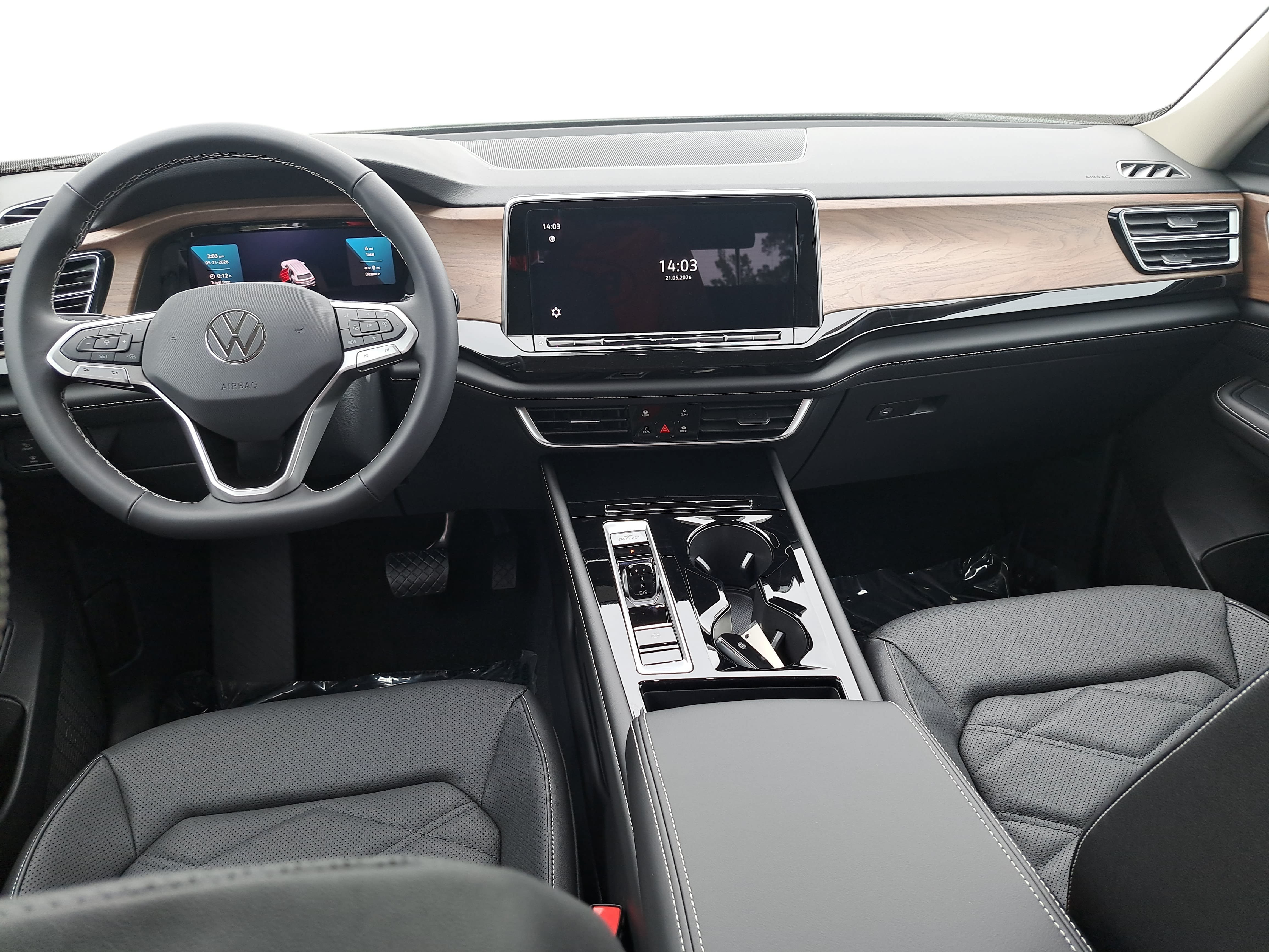 New 2026 Volkswagen Atlas SE FWD image 9