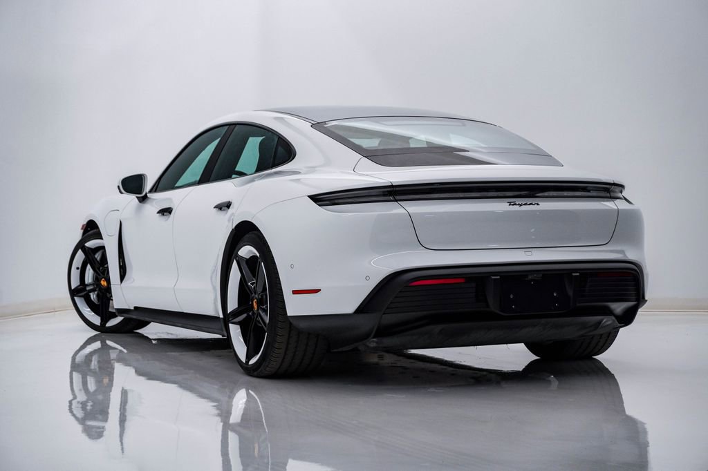 Certified 2023 Porsche Taycan image 3