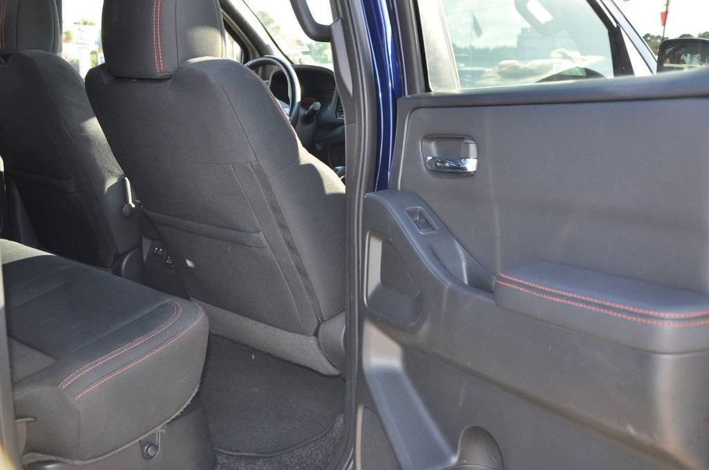 Used 2022 Nissan Frontier Pro-X image 15