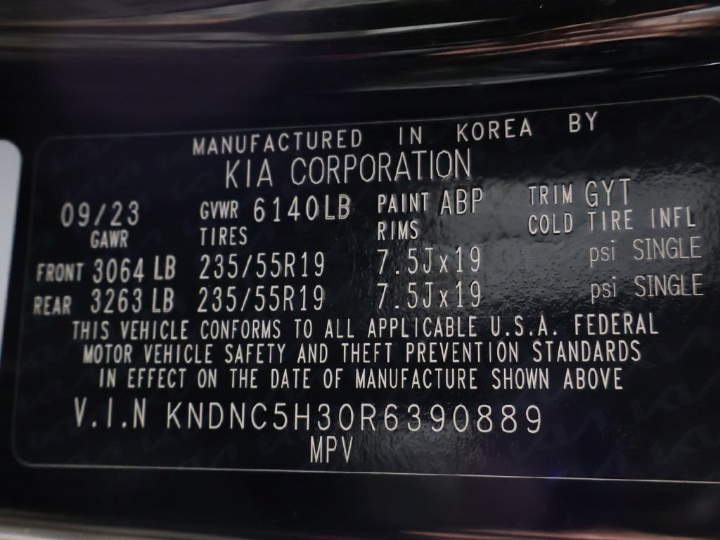 Certified 2024 Kia Carnival EX FWD image 54