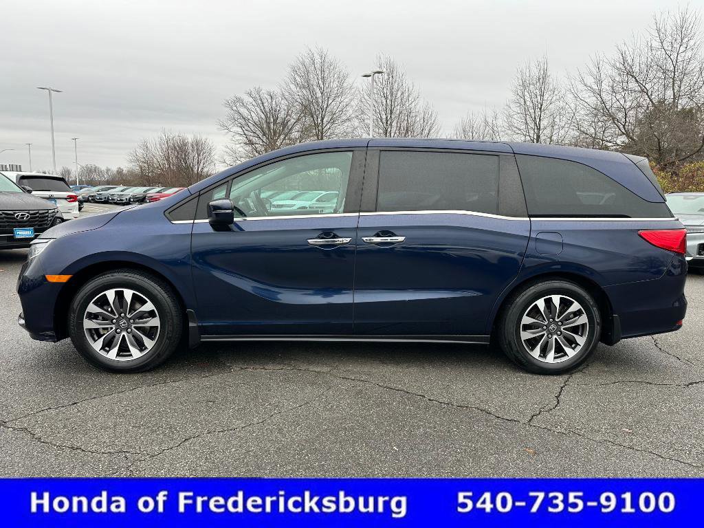 Used 2023 Honda Odyssey EX-L image 3