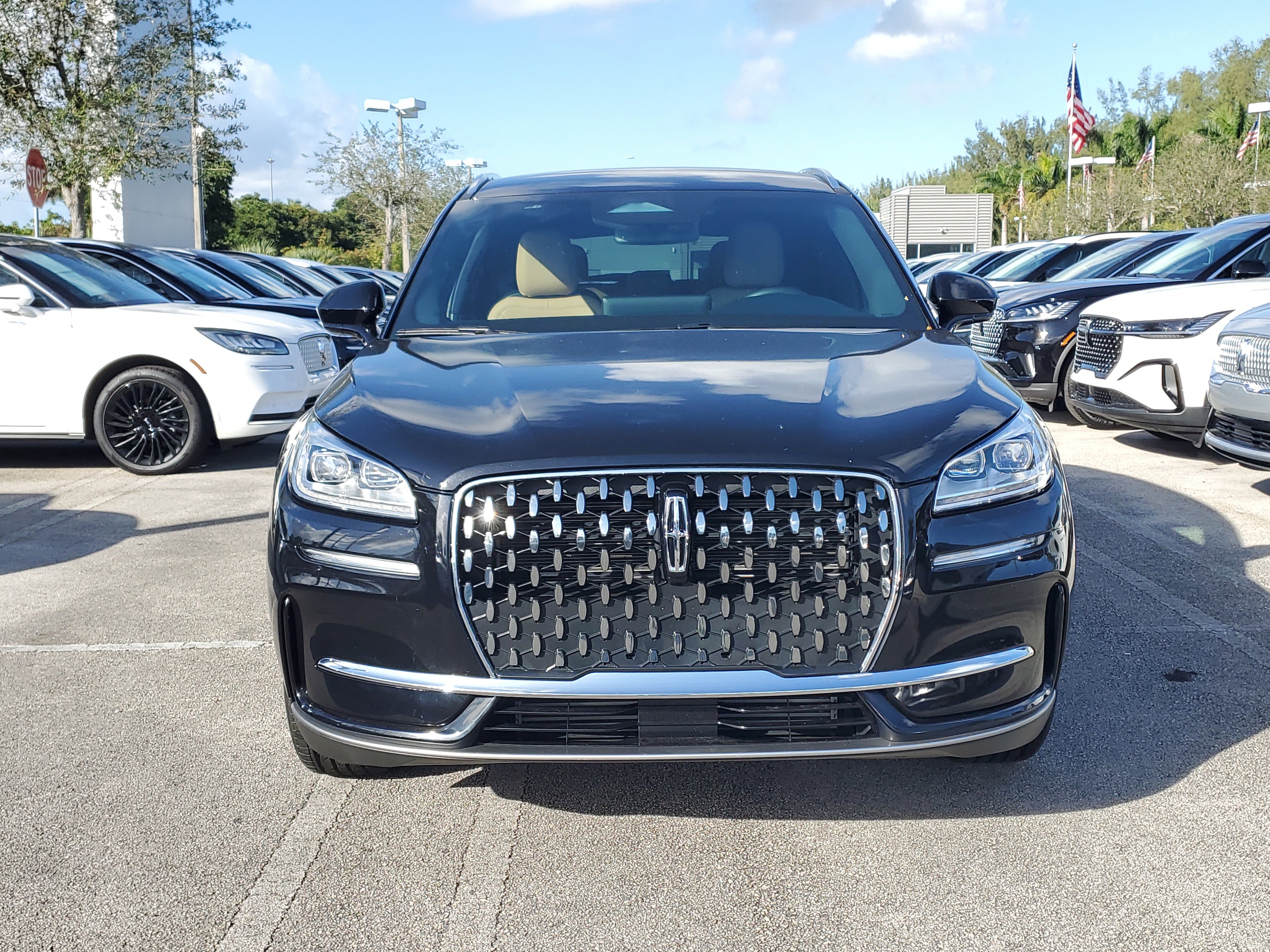 Certified 2023 Lincoln Corsair Reserve image 2