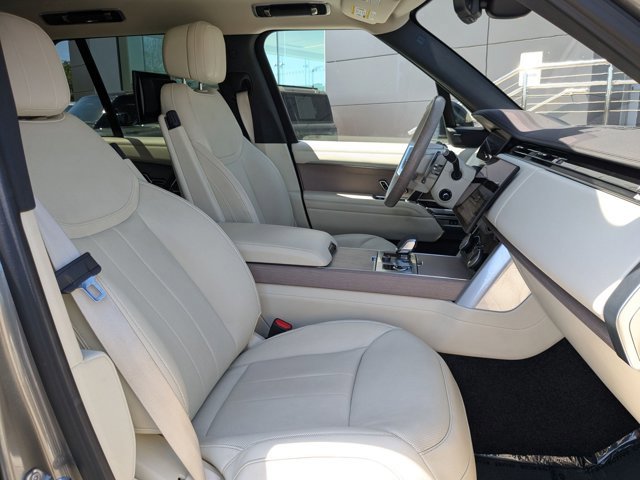 Certified 2023 Land Rover Range Rover SE image 25