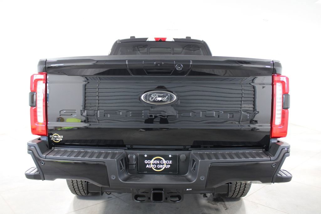 New 2026 Ford F250 Lariat w/ Black Appearance Package image 7