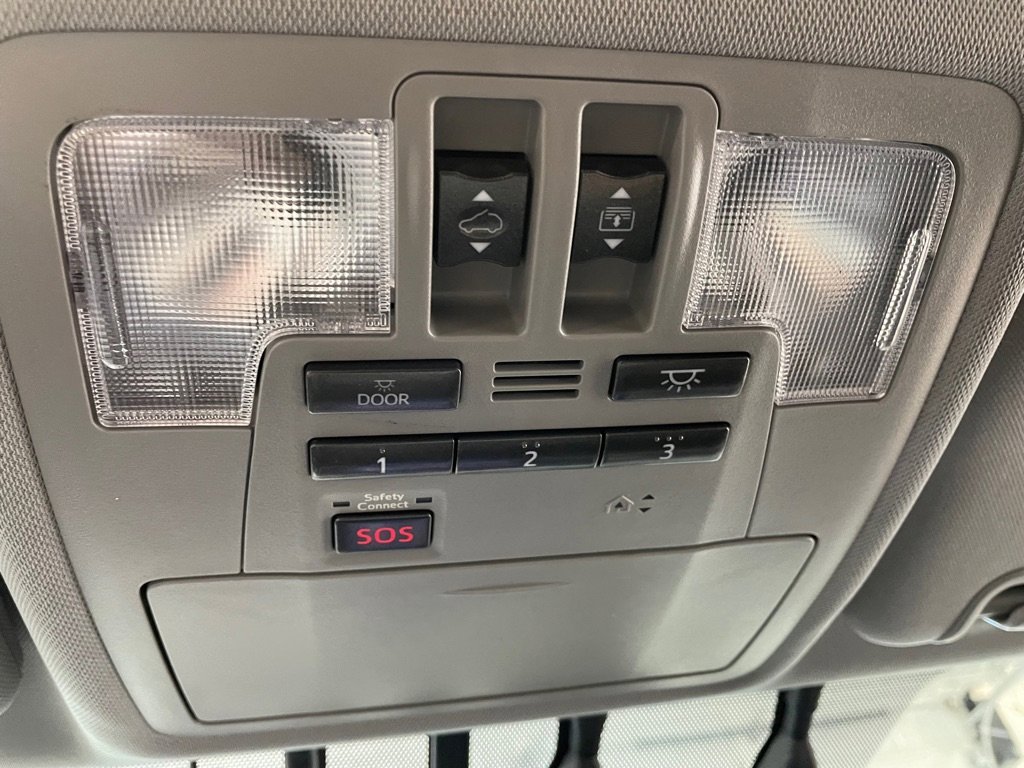 Used 2016 Toyota Highlander Limited Platinum image 39