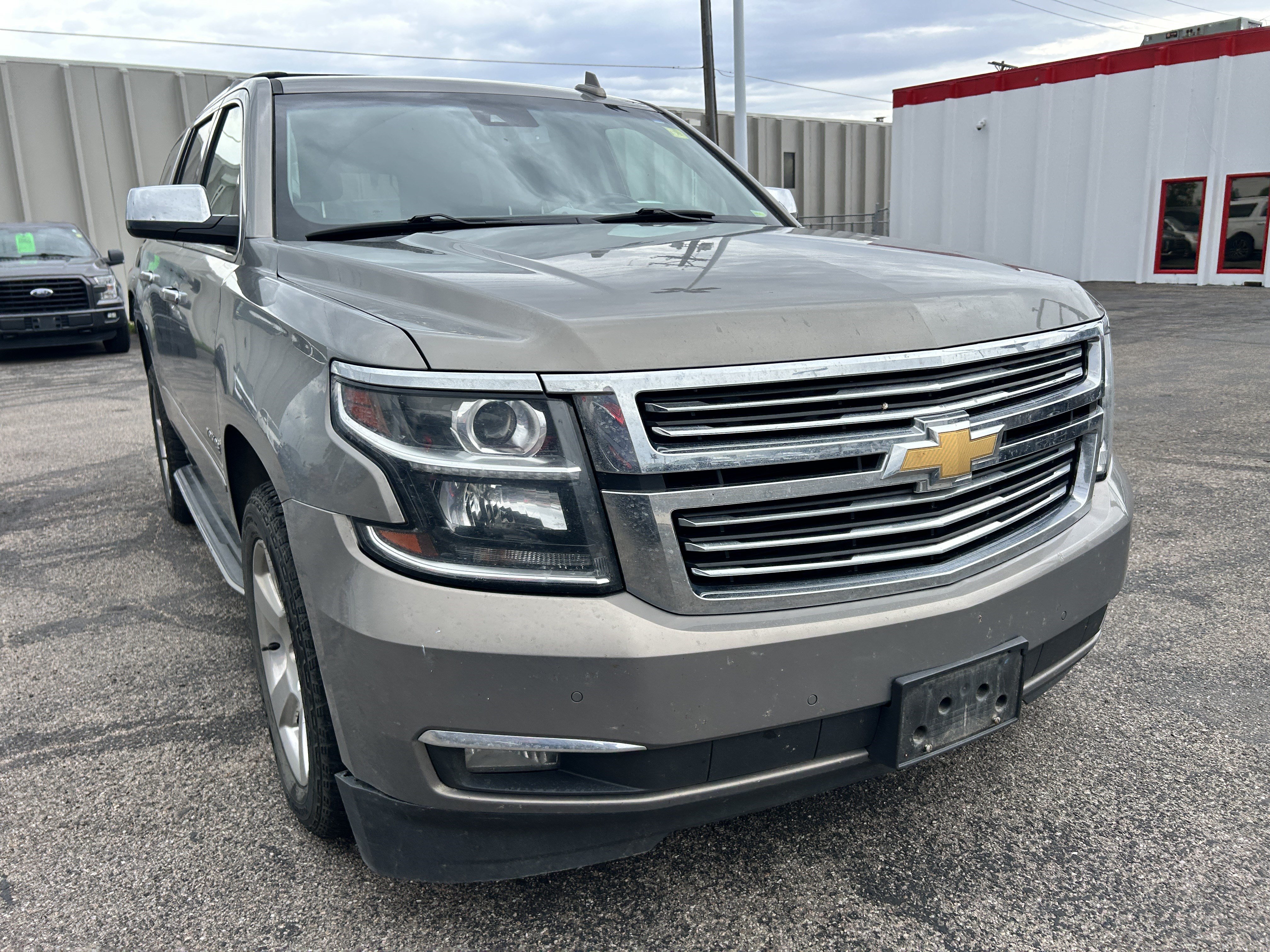 Used 2017 Chevrolet Tahoe Premier AWD/4WD image 7