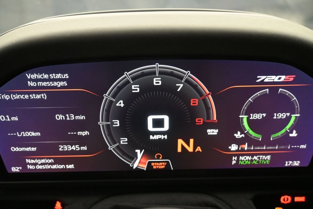 Used 2020 McLaren 720S Performance RWD image 12
