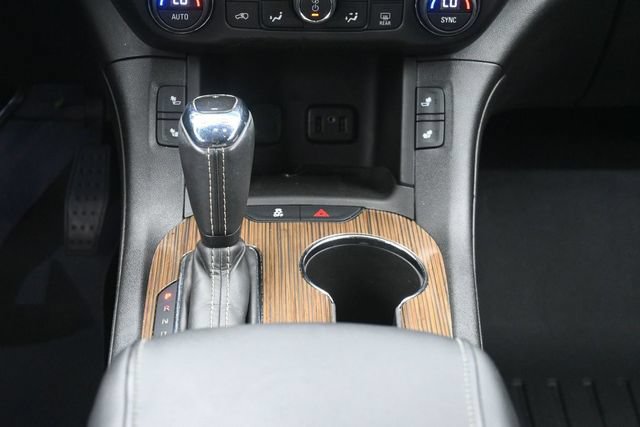 Used 2018 GMC Acadia SLE FWD image 23