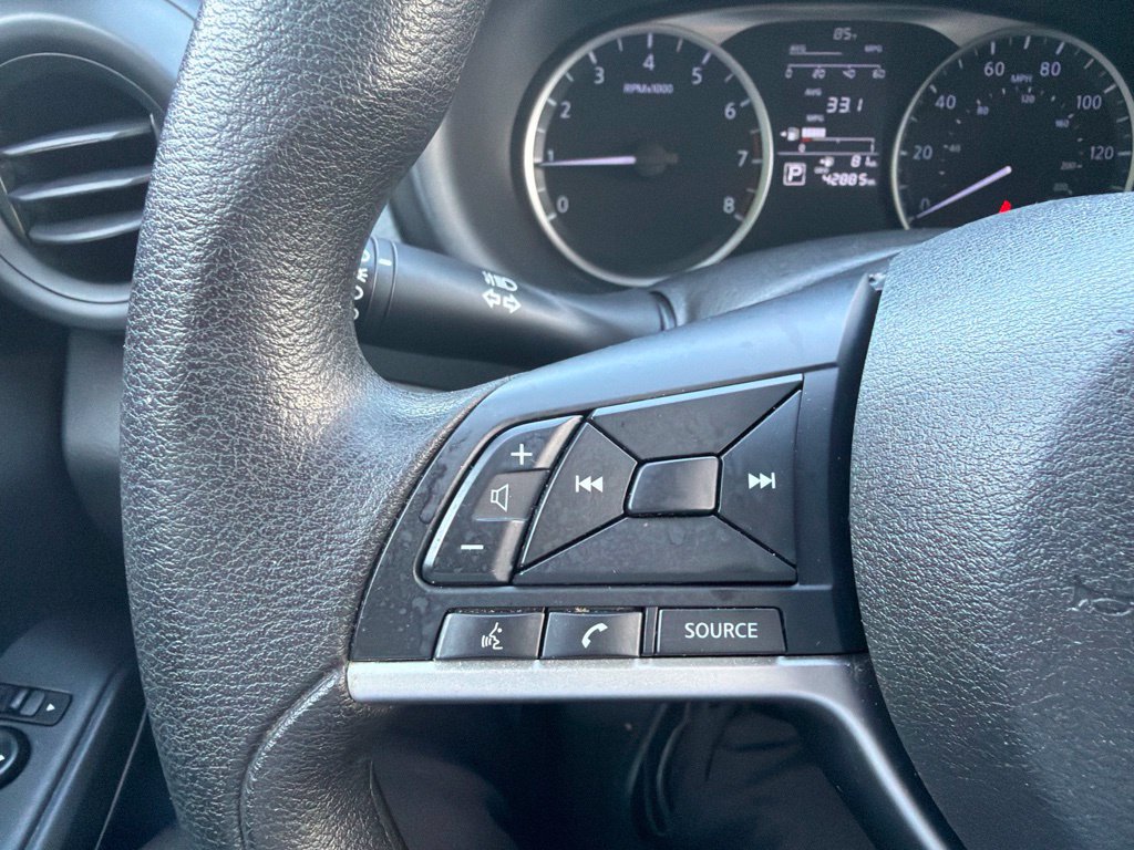 Used 2022 Nissan Kicks S FWD image 24