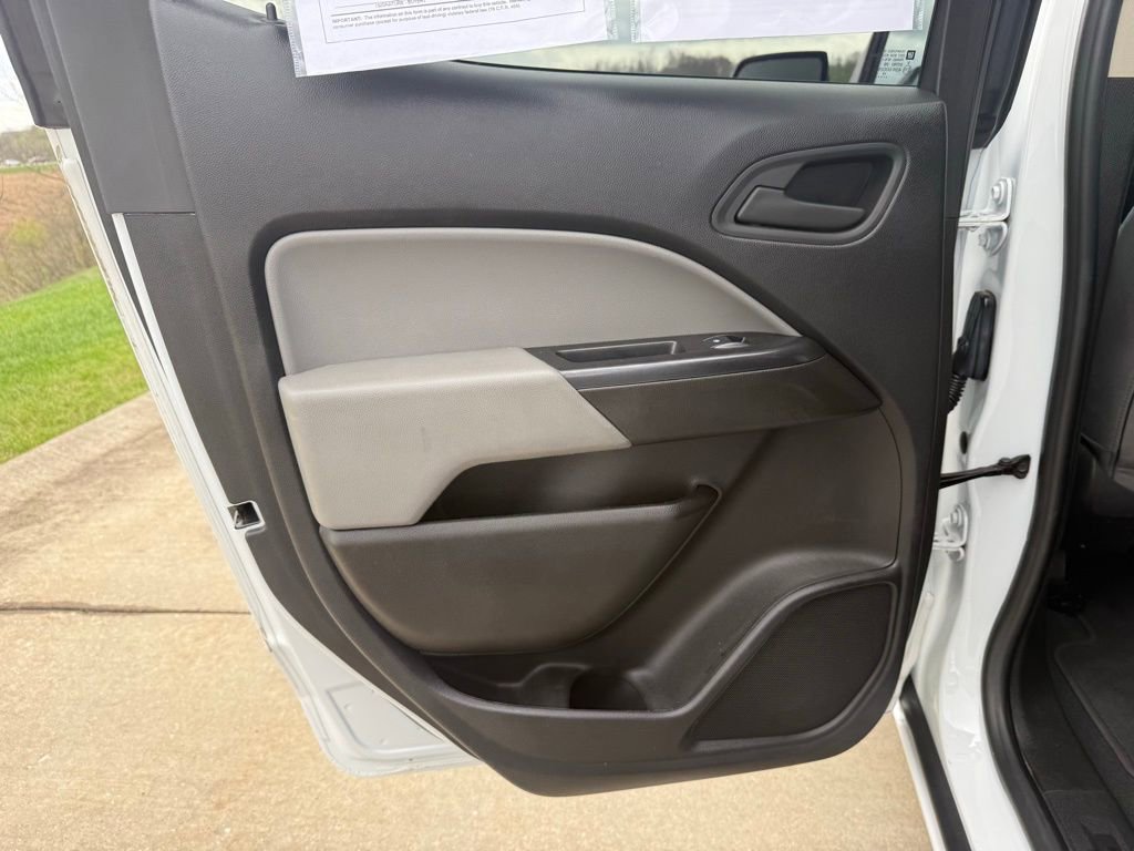 Used 2022 Chevrolet Colorado W/T image 11