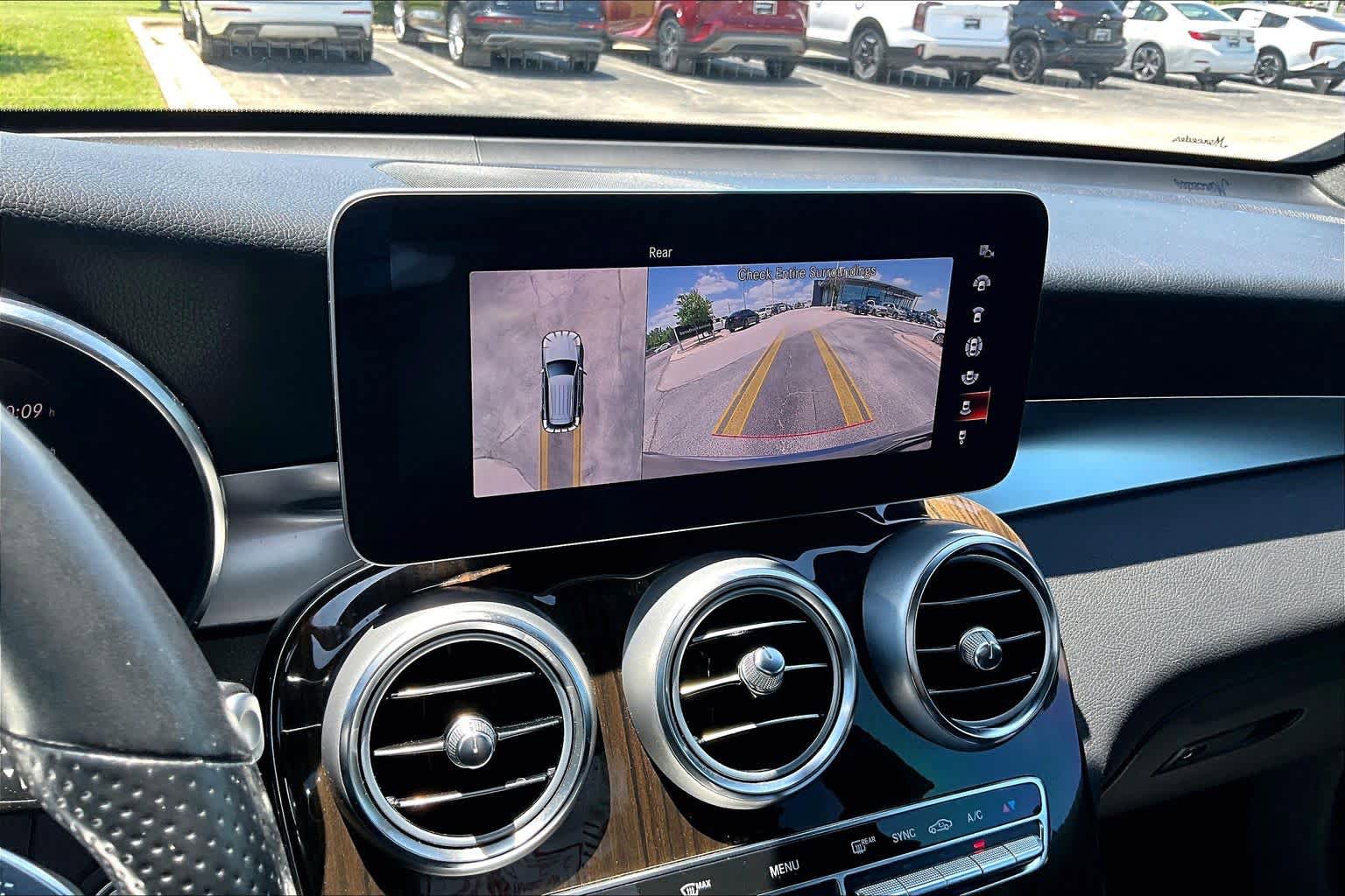 Certified 2022 Mercedes-Benz GLC 300 image 26