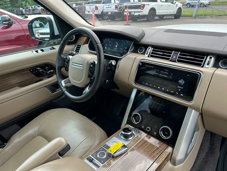 Used 2020 Land Rover Range Rover HSE AWD/4WD image 25