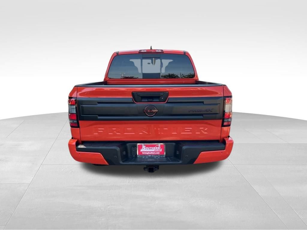 New 2025 Nissan Frontier PRO-4X w/ Pro Convenience Package image 3