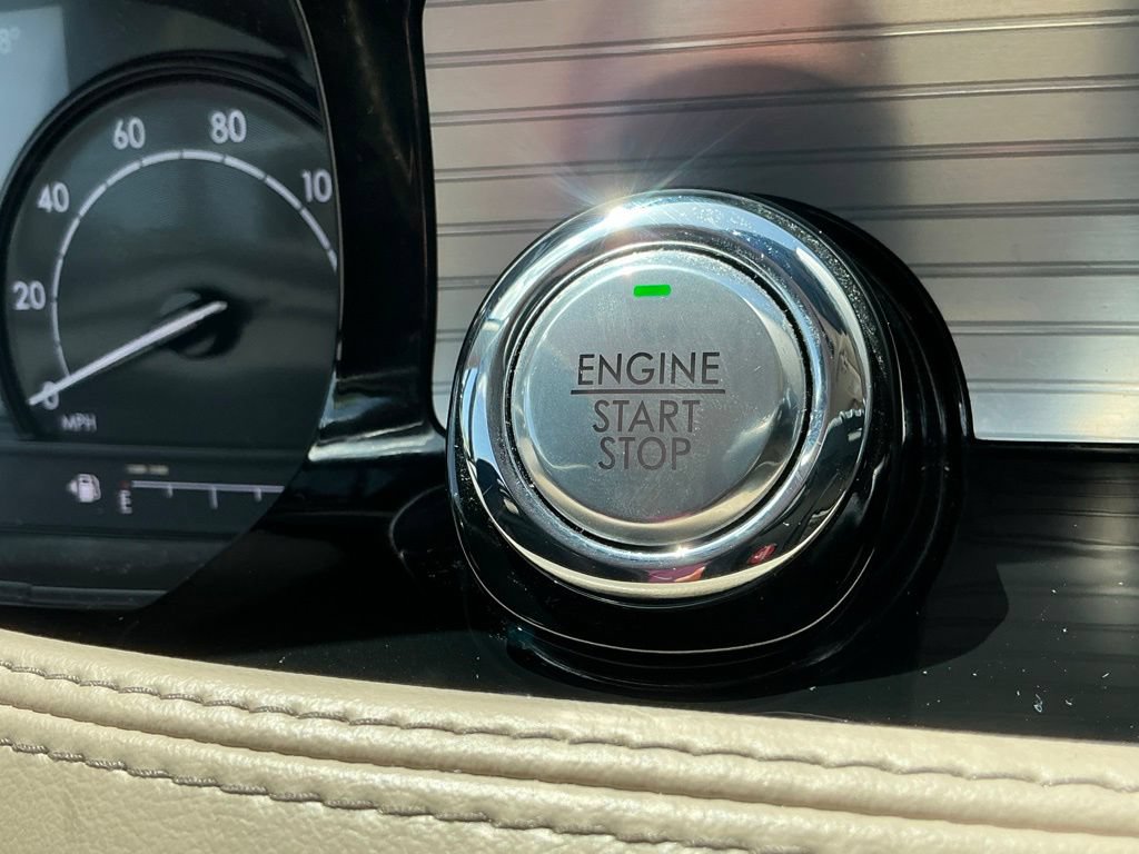 Used 2021 Lincoln Corsair FWD image 37
