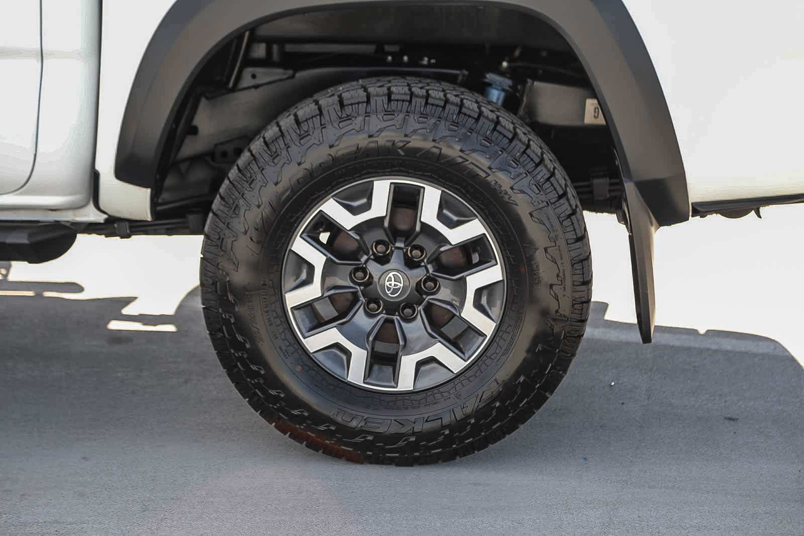 Certified 2023 Toyota Tacoma TRD Off-Road w/ TRD Premium Off Road Package image 12