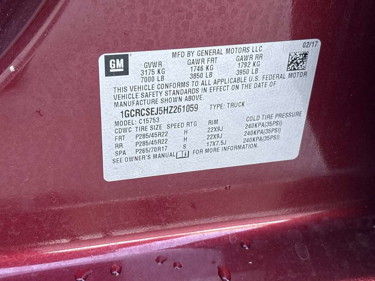 Used 2017 Chevrolet Silverado 1500 LTZ w/ LTZ Plus Package RWD image 28