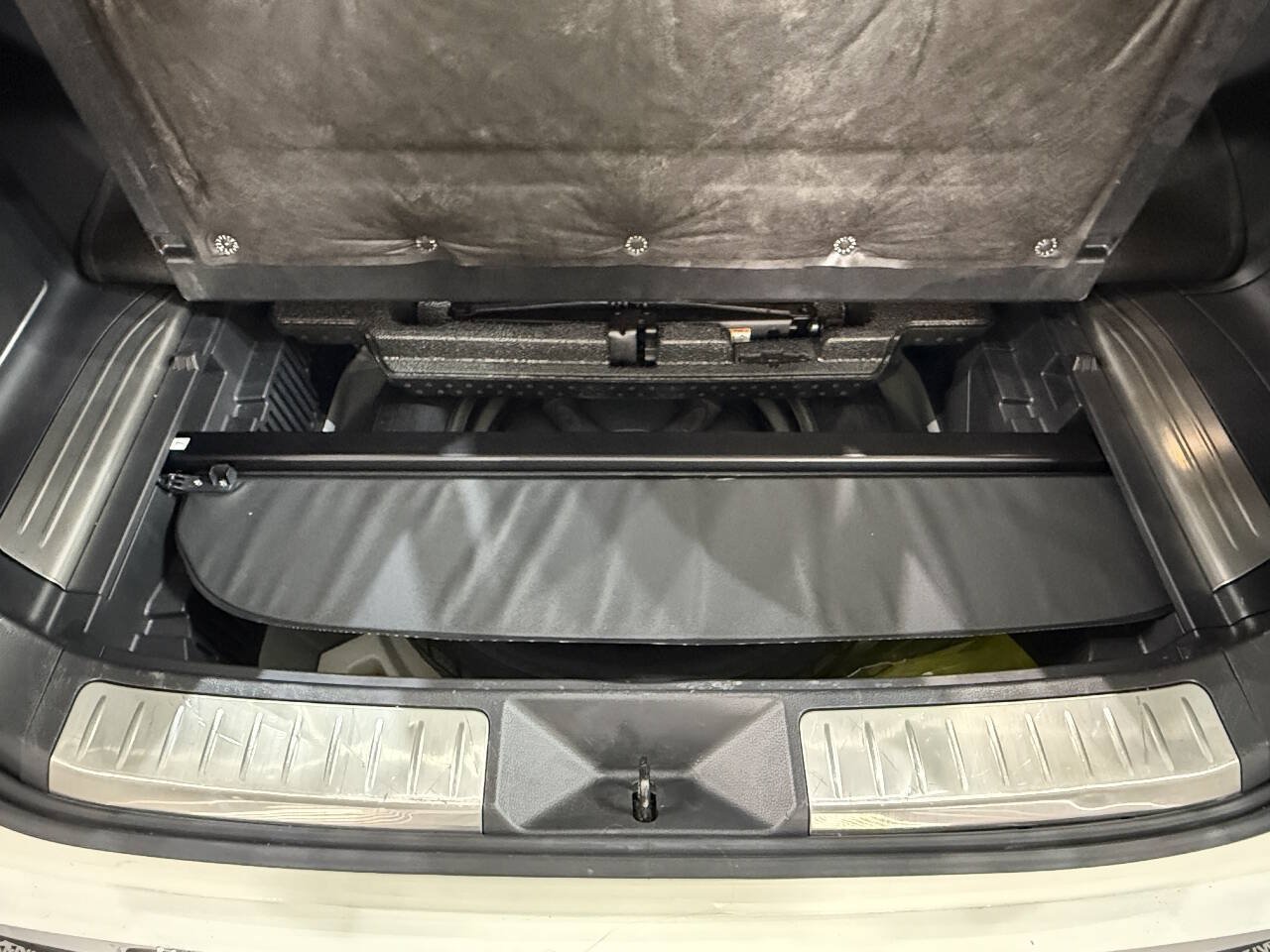 Used 2021 Toyota Venza Limited AWD/4WD image 31