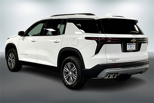 New 2026 Chevrolet Traverse LT image 3
