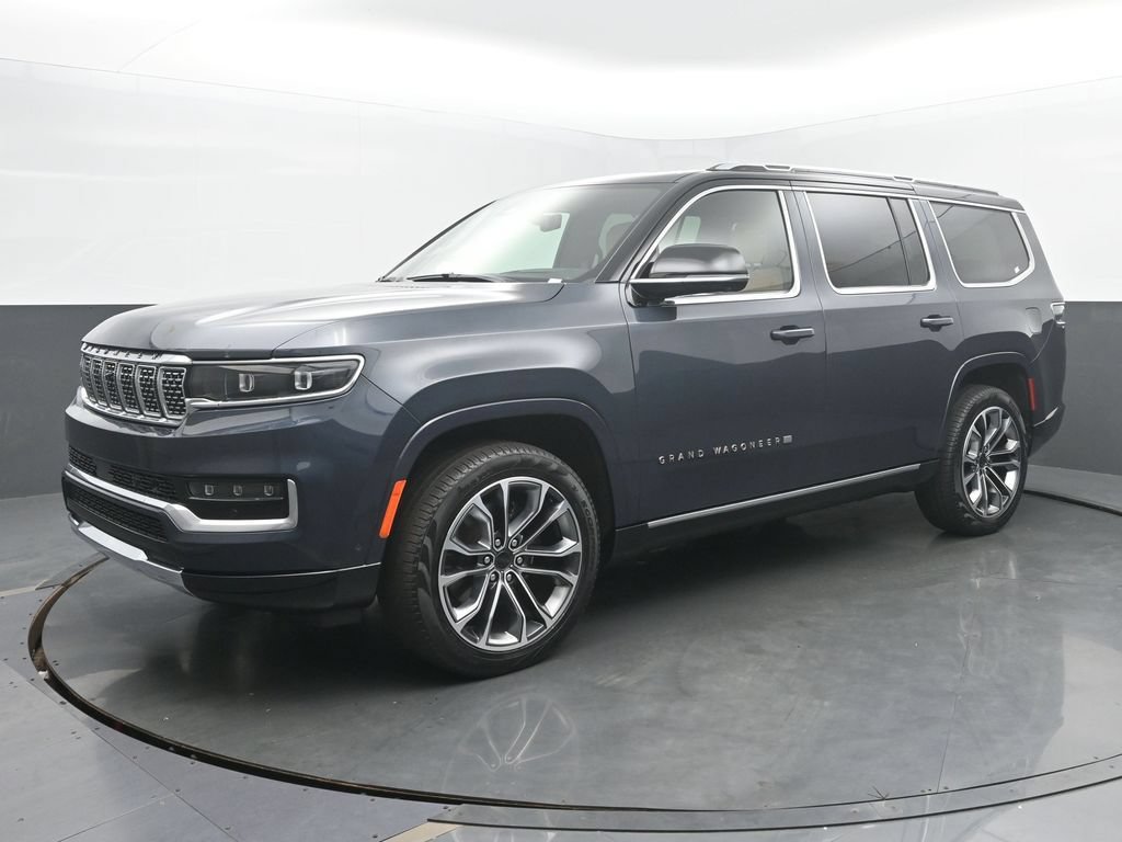 Used 2025 Jeep Grand Wagoneer Series III w/ Rear Seat Video Group 1 AWD/4WD image 1