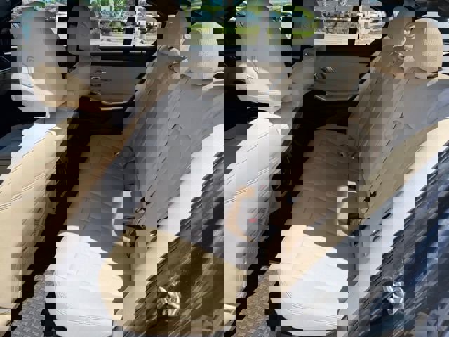 Used 2020 BMW 330i Sedan w/ Premium Package image 13